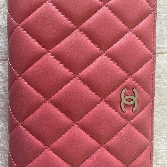 💕SALE💕Chanel Wallet - Picture 4 of 14